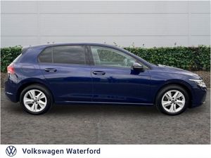 Volkswagen Golf 2.0 TDI 115HP Life - Image 4