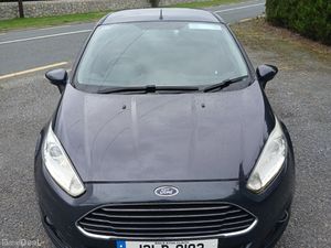 Ford Fiesta 2013 - Image 2