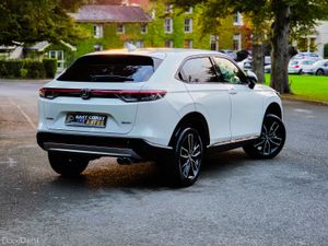 2021 Honda Vezel 1.5 Petrol Hybrid Auto New Shape - Image 4
