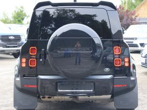 Defender 110 * D250 * 3 seats * 1 owner *High spec - Image 4