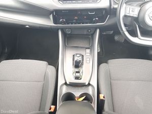 Nissan Qashqai ePOWER SV €3,000 Scrappage - Image 4