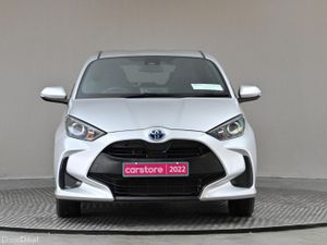 Toyota Yaris 1.5 PETROL HYBRID**REVERSE CAM** - Image 2