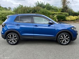 2023 Volkswagen T-Cross 1.0 TSI - Image 2