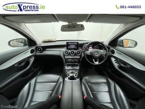 Mercedes-Benz C-Class C220 Sport, Reversing camera - Image 2