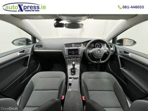 Volkswagen Golf 1.2 TSI COMFORTLINE, Low mileage - Image 2