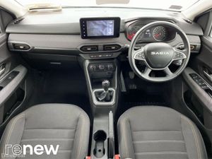 Dacia Sandero Stepway TCe 90 STEPWAY Expression - Image 3