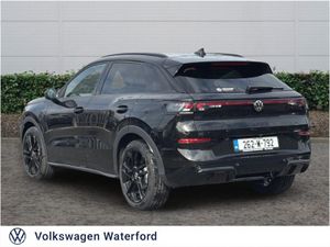 Volkswagen T-Roc R-LINE 1.5TSI 150HP MHEV *SUNROOF - Image 3