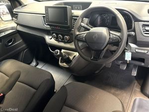 Renault Trafic LL30 BLUE DCI 130 START - Image 2
