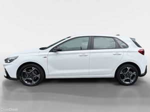 Hyundai i30 Petrol N-Line - Image 4