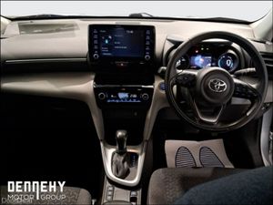 Toyota Yaris Cross 1.5 Hybrid CVT Luna €90.00 pw - Image 3