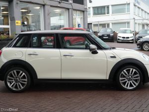 2016 MINI COOPER D - Image 3