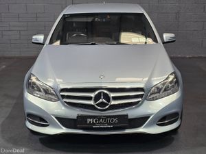 15 E220d - Image 3