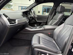 2019 BMW X5 M50d M Sport  400HP  xDrive - Image 4