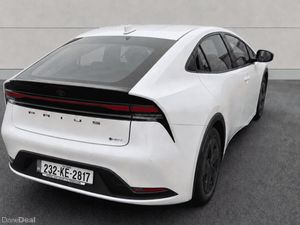 TOYOTA PRIUS HYBRID 35K ONLY LIKE NEW CAR APPLE PL - Image 2