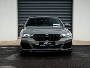 BMW 5-Series 545E Xdrive M Sport *SUNROOF, PRO /TE - Image 3