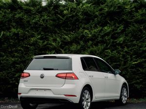 Volkswagen Golf 1.2 TSI Comfortline 2019 - Image 2