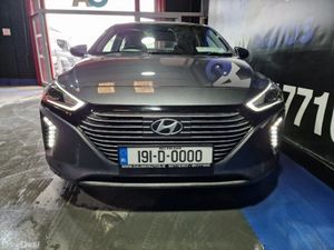 Hyundai IONIQ 1.6 PREMIUM HEV **ONLY 64K MILES FRO - Image 3