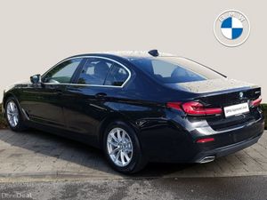 BMW 5-Series 520d SE - Image 2