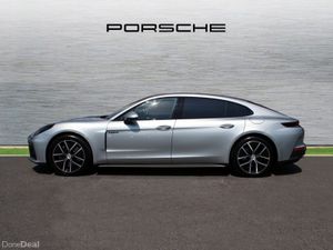 Porsche Panamera 4 E-Hybrid Executive - Image 4