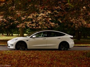 Tesla Model 3 RWD - Image 2