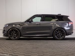 252 Range Rover Sport P460e Dynamic SE - Image 3