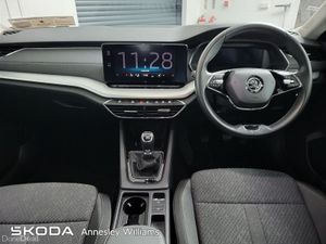 Skoda Octavia Combi Style 1.0Tsi 110Bhp - Image 3