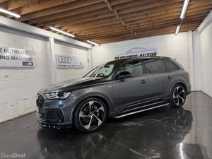 2023 Audi Q7 S-Line 55TFSI E Quattro Black Edition - Image 3