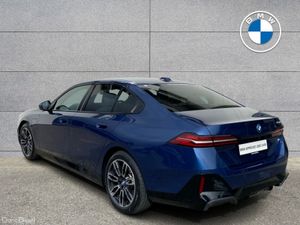 BMW 5-Series 530e M Sport Saloon - Image 3