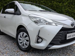 Toyota Yaris 1.3 Petrol Automatic NOT HYBRID, 2020 - Image 3