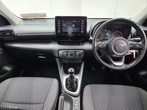 Toyota Yaris 1.0 Luna Model - Image 4