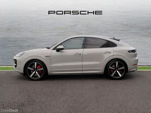 Porsche Cayenne S E-Hybrid Coupe - Image 4