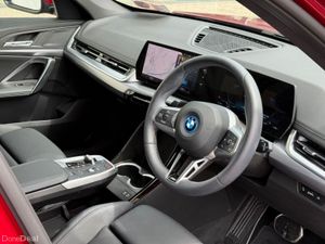 BMW iX1 eDrive20 M Sport - Image 4