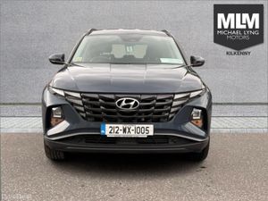 Hyundai Tucson ix35 Executive 2WD 5DR - Image 2
