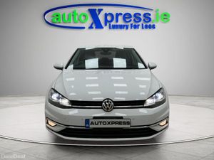 Volkswagen Golf 1.2 TSI Automatic, reversing camer - Image 3