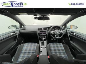 Volkswagen Golf GTE PHEV Automatic, Low mileage - Image 2