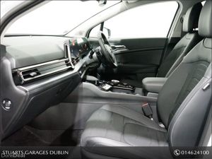 Kia Sportage K3 PHEV AUTO CASA WHITE WITH ONLY 11, - Image 3