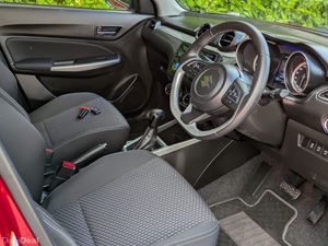 Suzuki Swift RS 1.2 Petrol Hybrid, 2020 - Image 2