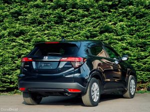 Honda Vezel Hybrid 2019 | Low Mileage |Only 46K Km - Image 3