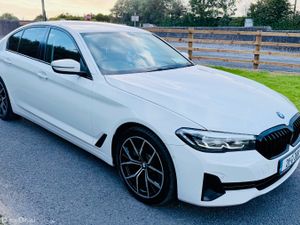 BMW 5-Series 2021 IMMACULATE - Image 4