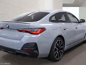 BMW i4 M Sport edrive 40 - Brooklyn Grey - Image 3