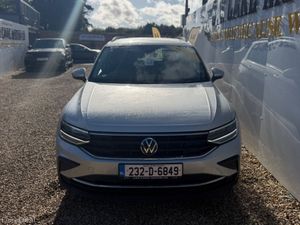 Volkswagen Tiguan Life 2.0tdi D7F 150HP 5DR Auto - Image 3