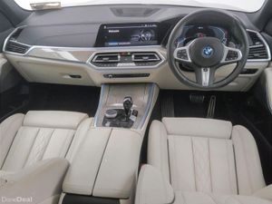 BMW X5 xDrive45e M Sport - Image 4