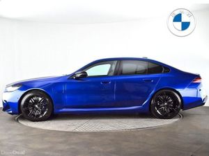 BMW M5 Saloon - Image 3