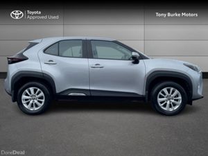 Toyota Yaris Cross - Luna - 1.5 Hybrid - Automatic - Image 3