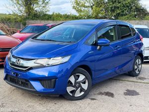HONDA FIT 1.5L HYBRID 2014 2 Keys 41000KM ONLY - Image 3