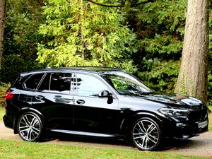 G05 X5 45E MSPORT PLUS * HIGH SPEC * - Image 4
