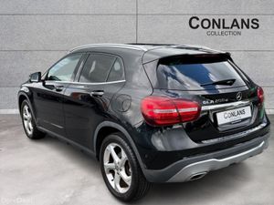 Mercedes-Benz GLA GLA 200 D STYLE A/T - Image 2