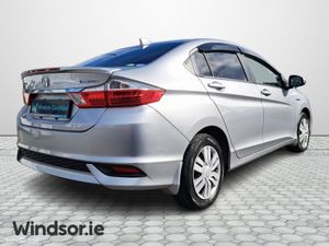 Honda Grace GRACE DX HYBRID - Image 2