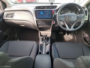 Honda Grace GRACE DX HYBRID - Image 3