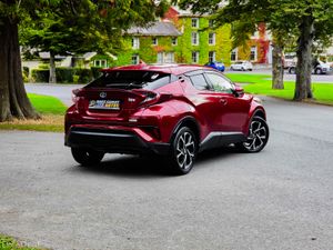 2019 Toyota C-HR 1.8 Petrol Hybrid Auto G Package - Image 3
